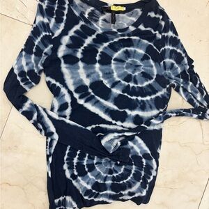 BCBG Blue and White Tie-Dye Blouse Long Sleeve